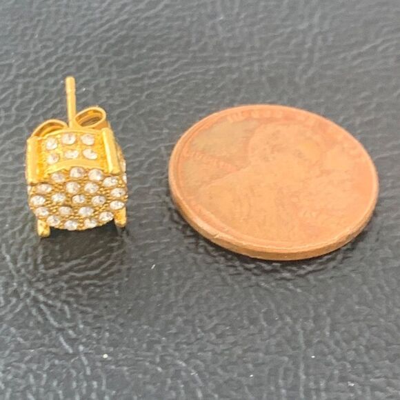 Men’s Gold Plated Cube CZ Studs – Iced Out Hip Hop Earrings - Picture 7 of 9